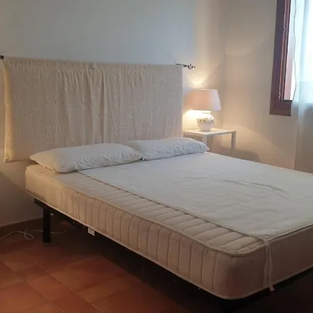 Apartmán Capo Figari 15, Spazioso Nel Centro Di Con Terrazza, Wi-fi, Parcheggio Gratuito Golfo Aranci